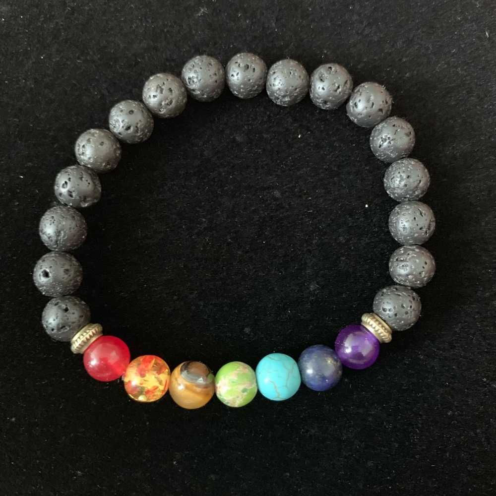 8mm Volcanic Lava Stone Healing Charka Bracelet - Picture 1 of 4